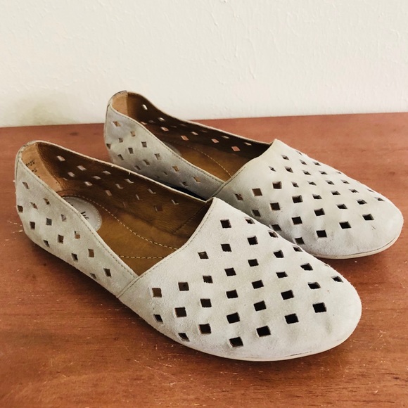 clarks fashion valley